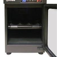 Incubator05